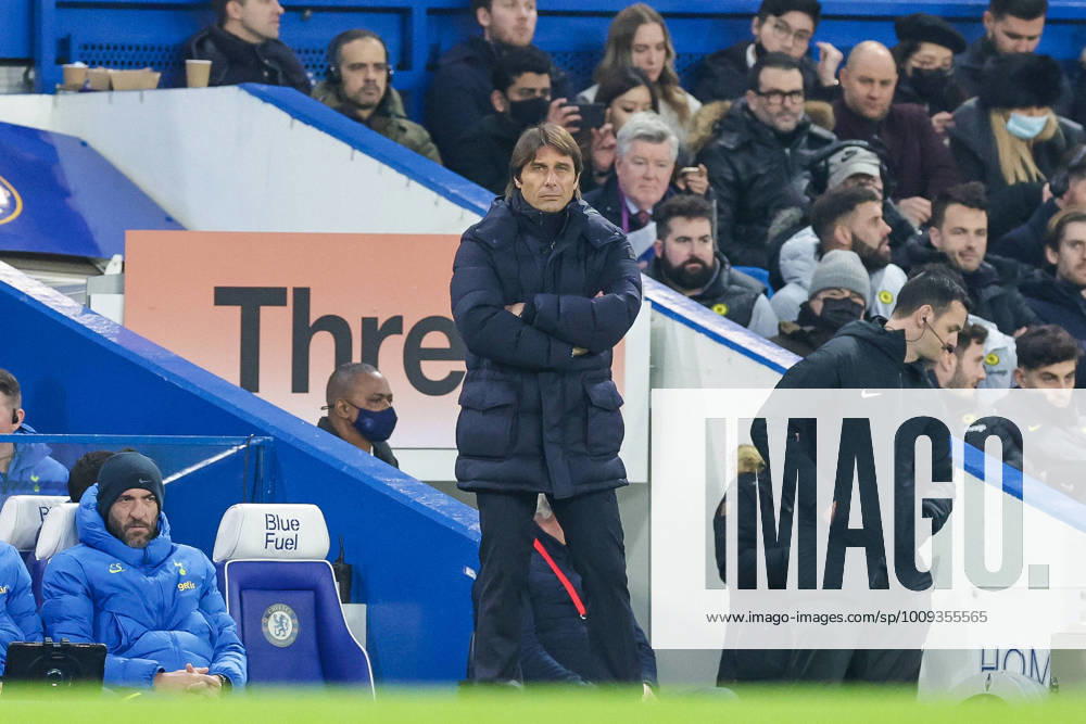 Chelsea v Tottenham Hotspur Premier League 23 01 2022. Antonio Conte Manager of Tottenham Hotspur during the Premier League match between Chelsea and Tottenham Hotspur at Stamford Bridge, London, England on 23 January 2022. Editorial use only DataCo restrictions apply See www.football-dataco.com ,