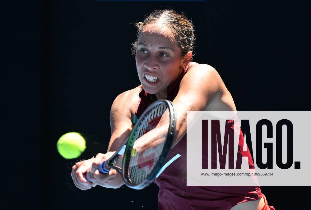 TENNIS AUSTRALIAN OPEN, Madison Keys of USA returns during her Quarter Final match against Barbora Krejcikova of Czech Republic on Day 9 of the Australian Open, at Melbourne Park, in Melbourne, Tuesday, January 25, 2022. ( NO ARCHIVING, , NO USE IN BOOKS WITHOUT CONSENT MELBOURNE VIC AUSTRALIA