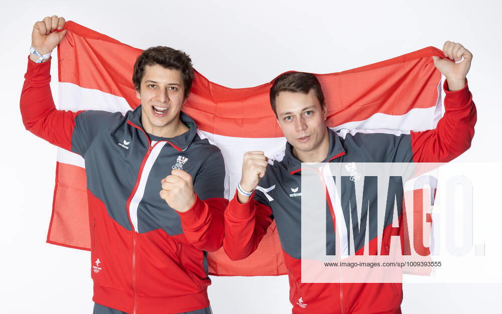 OLYMPICS - OEOC, equipping Beijing 2022 VIENNA,AUSTRIA,25.JAN.2022 - OLYMPICS - OEOC, equipping Winter Olympic Games, Olympische Spiele, Olympia, OS Beijing 2022. Image shows Yannick Mueller and Armin Frauscher (AUT). GEPAxpictures xHaraldxSteiner