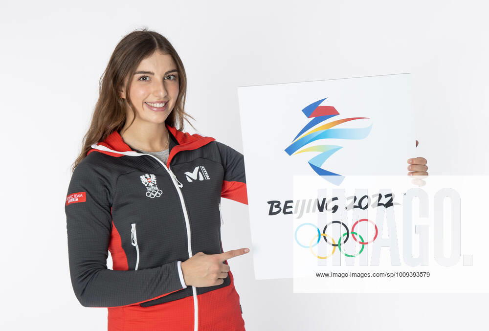 OLYMPICS - OEOC, equipping Beijing 2022 VIENNA,AUSTRIA,25.JAN.2022 - OLYMPICS - OEOC, equipping Winter Olympic Games, Olympische Spiele, Olympia, OS Beijing 2022. Image shows Hannah Prock (AUT). GEPAxpictures xHaraldxSteiner