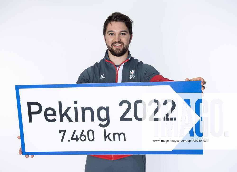 OLYMPICS - OEOC, equipping Beijing 2022 VIENNA,AUSTRIA,25.JAN.2022 - OLYMPICS - OEOC, equipping Winter Olympic Games, Olympische Spiele, Olympia, OS Beijing 2022. Image shows David Gleirscher (AUT). GEPAxpictures xHaraldxSteiner