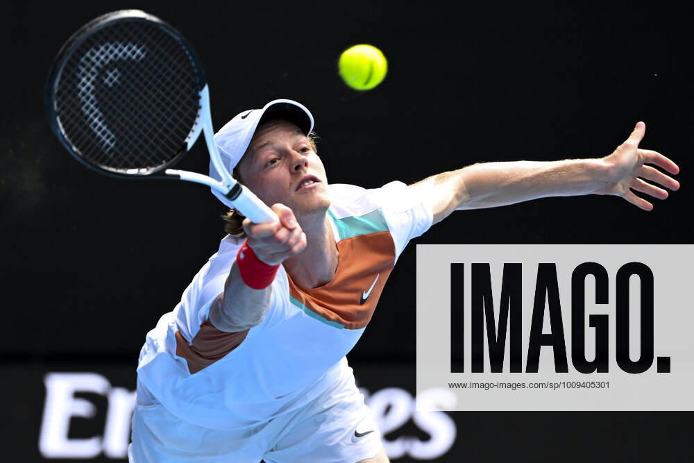 TENNIS AUSTRALIAN OPEN, Jannik Sinner of Italy plays a shot during his Men?s quarterfinal match against Stefanos Tsitsipas of Greece on Day 10 of the Australian Open, at Melbourne Park, in Melbourne, Wednesday, January 26, 2022. ( NO ARCHIVING, , NO USE IN BOOKS WITHOUT CONSENT MELBOURNE VIC AUSTRALIA