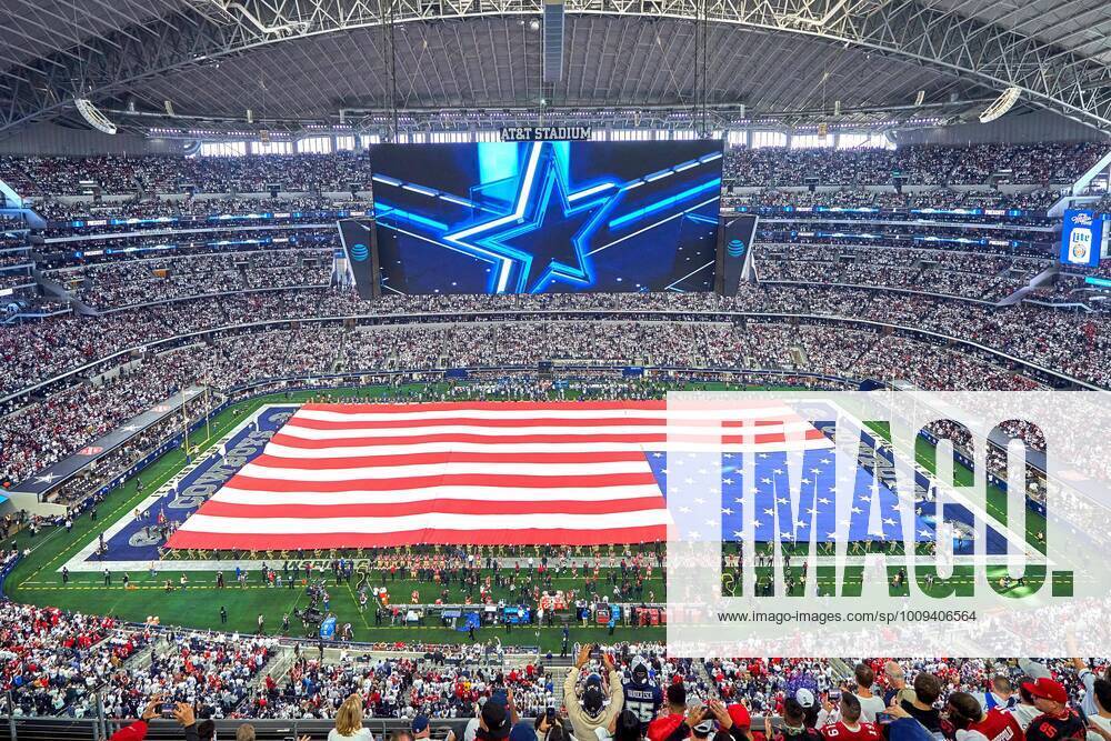 ARLINGTON, TX - JANUARY 16: A general view of AT&T Stadium is seen during the NFC Wild Card game between the San Francisco 49ers and the Dallas Cowboys on January 16, 2022 at AT&T Stadium in Arlington, TX. (Photo by Robin Alam Icon Sportswire) NFL, American Football Herren, USA JAN 16 NFC Wild Card - 49ers at Cowboys Icon220116092