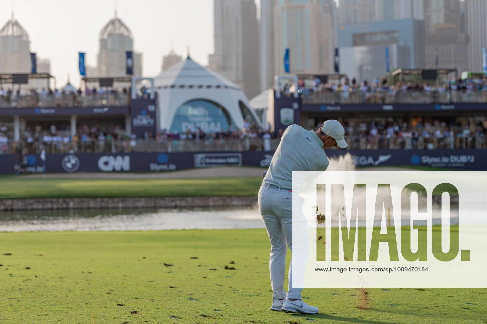 Rory Mcilroy of Northern Ireland plays his third shot to the green at the eighteenth hole during round 4 of the 2022 DP World Tour Slync.io Dubai Desert Classic at Emirates Golf Club, Dubai, UAE on 30 January 2022.