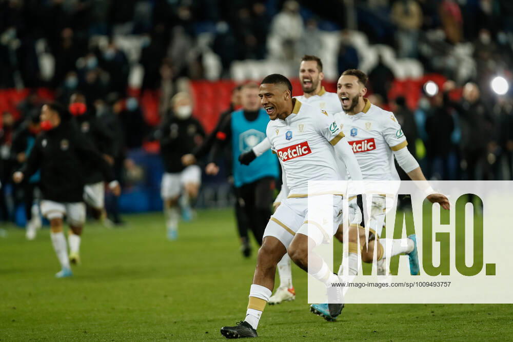 Joie des joueurs de Nice apres leur victoire contre le PSG FOOTBALL : 8e finale de la Coupe de France - PSG vs OGC Nice - 31 01 2022 AurelienMorissard Panoramic