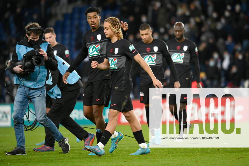 Disappointment of Xavi Simons after his missed penalty against marcin bulka, at the Parc des Princes, for the 8th Final of the French Cup, on January 31, 2022. JulienxMattiax Pictorium LePictorium_0258819