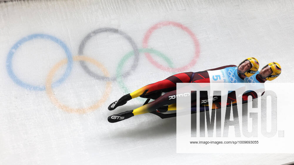 KW06 OLYMPICS - Winter Olympic Games, Olympische Spiele, Olympia, OS Beijing 2022 YANQING,CHINA,09.FEB.22 - OLYMPICS, LUGE - Winter Olympic Games Beijing 2022, doubles, men. Image shows Tobias Wendl and Tobias Arlt (GER). GEPAxpictures xDanielxGoetzhaber