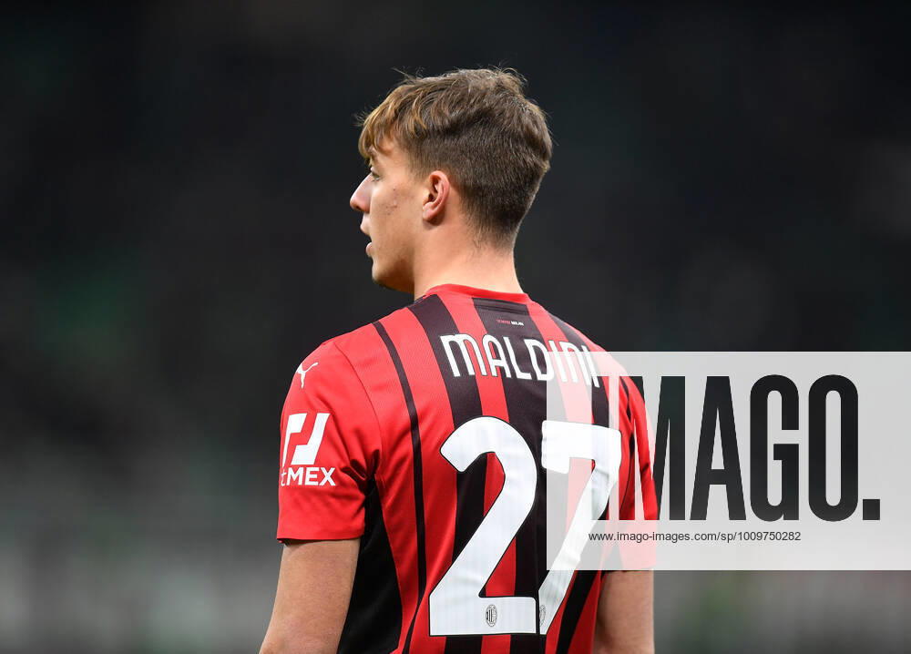 FOOTBALL INTERNATIONAL Coppa Italia quarterfinals SEASON 2021 2022 AC Milan Lazio Roma 09 02 2022 Daniel Maldini AC Milan