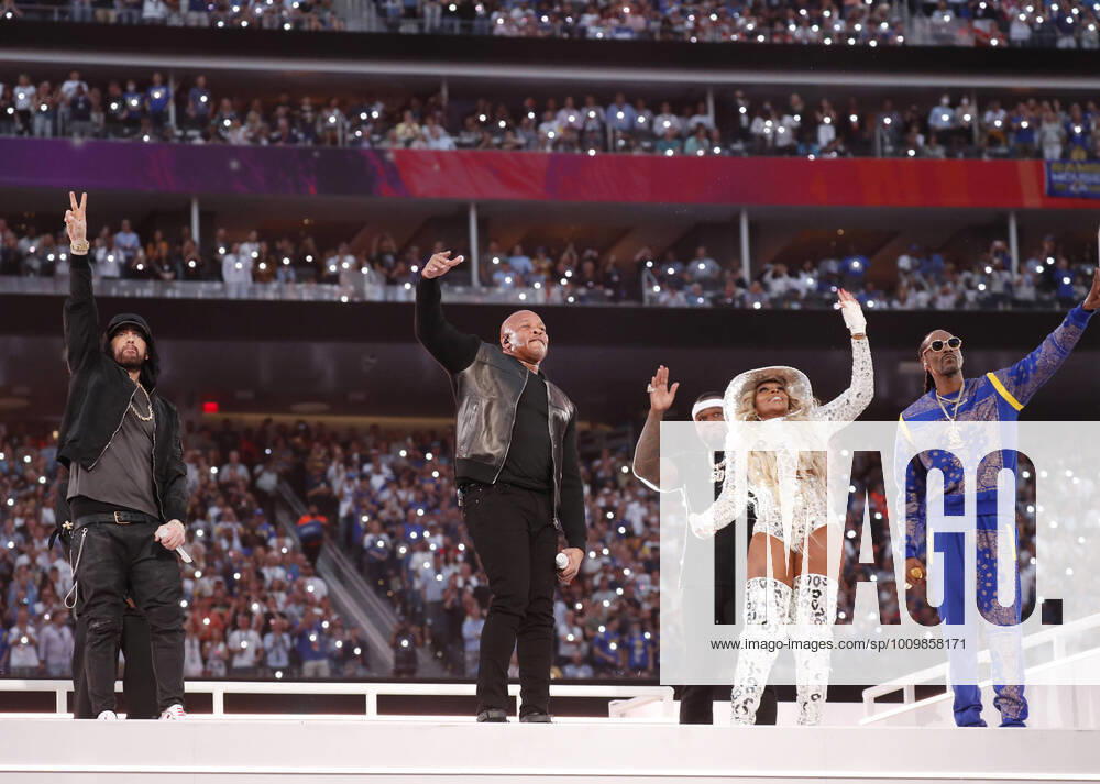 Dr. Dre, Snoop Dogg, Eminem, Mary J. Blige, and Kendrick Lamar perform at the Pepsi Super Bowl LVI Halftime Show during Super Bowl LVI between the Cincinnati Bengals and Los Angeles Rams at SoFi Stadium in Los Angeles on Sunday, February 13, 2022. SBP20220213942 JohnxAngelillo