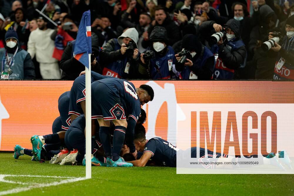Mandatory Credit: Photo by Dave Winter Shutterstock (12807121gf) Kylian Mbappe of PSG is congratulated on his late winning goal Paris Saint Germain v Real Madrid, UEFA Champions League, Round of 16, First Leg, Football, Parc des Princes, Paris, France - 15 Feb 2022 Paris Saint Germain v Real Madrid, UEFA Champions League, Round of 16, First Leg, Football, Parc des Princes, Paris, France - 15 Feb 2022