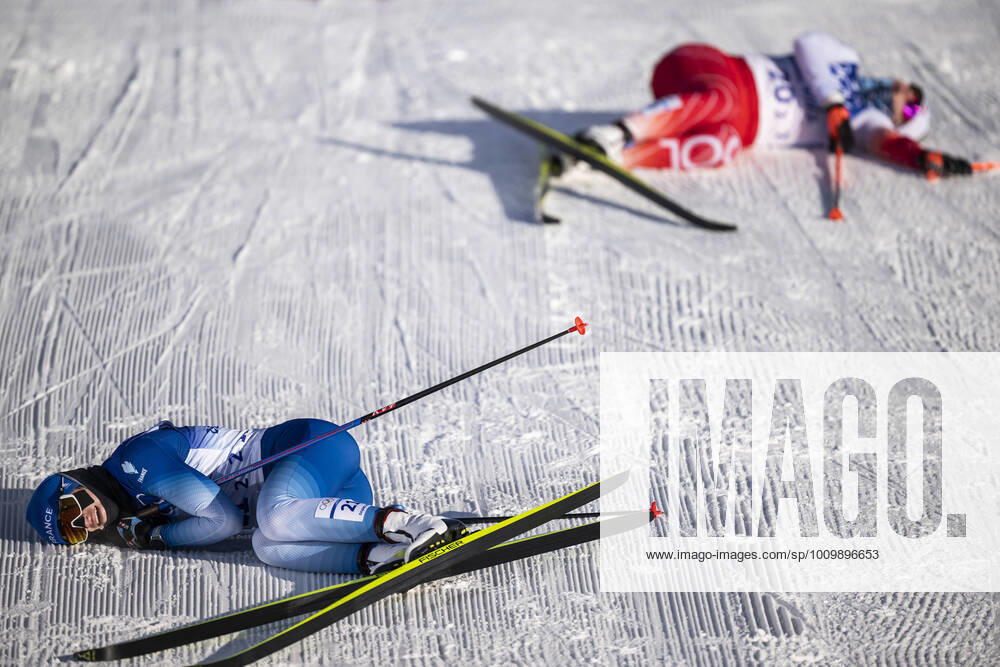 Lena Quintin of France and Monika Skinder of Poland after competing in women s cross country skiing team sprint semifinal during day 12 of the 2022 Winter Olympics on February 16, 2022 in Zhangjiakou Photo Joel Marklund BILDBYRAN kod JM JM0288 bbeng skidor cross country skiing langrenn olympic games olympics winter olympics os ol olympic games winter os olympic games beijing peking 2022 beijing 2022 beijing 2022 olympic games beijing 2022 winter olympic games beijing os beijing ol winter ol dam sprint lagsprint,