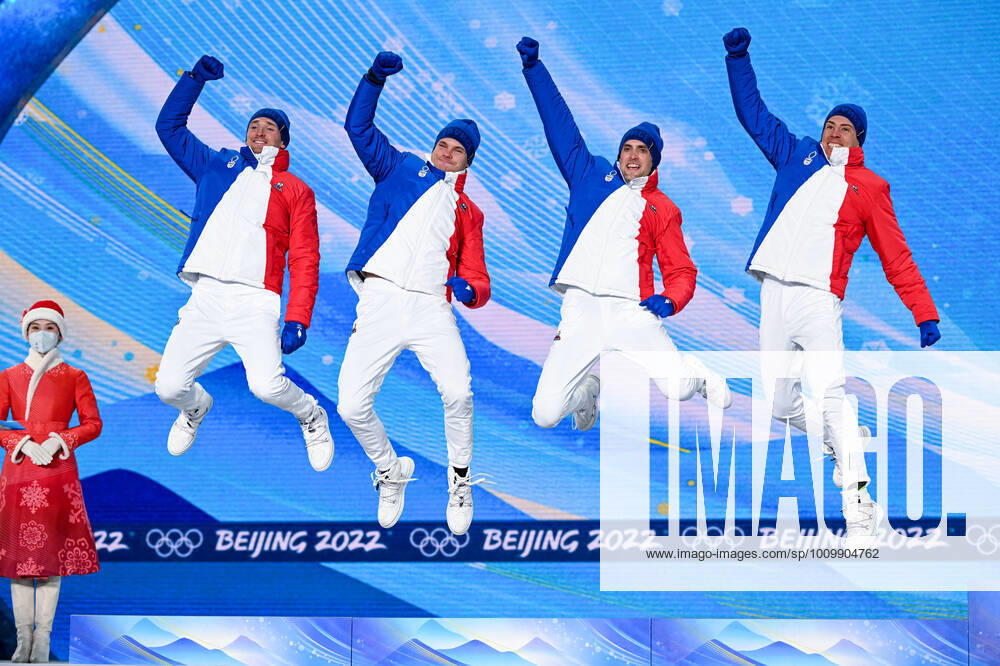 (220216) -- ZHANGJIAKOU, Feb. 16, 2022 -- Silver medalists of France pose during the awarding ceremony of biathlon men s 4x7.5km relay at Zhangjiakou Medals Plaza of the Winter Olympics in Zhangjiakou, north China s Hebei Province, Feb. 16, 2022. ) (BEIJING2022)CHINA-ZHANGJIAKOU-OLYMPIC Winter games, Winterspiele,Spiele, Summer games AWARDING CEREMONY-BIATHLON (CN) FengxKaihua