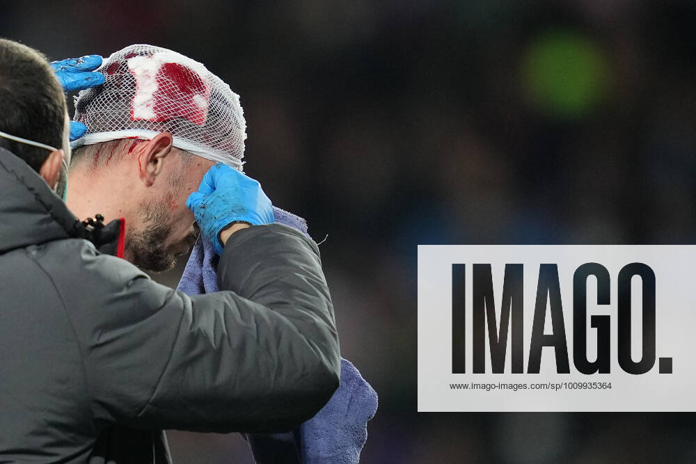 ESP: FC Barcelona, Barca v SCC Napoli. UEFA Champions League Fabian Ruiz of SCC Napoli during the UEFA Europa League match between FC Barcelona v SCC Napoli played at Camp Nou Stadium Stadium on February 17, 2022 in Barcelona, Spain. kpng