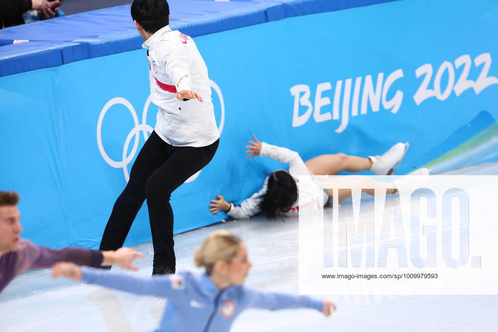 Riku Miura & Ryuichi Kihara (JPN), FEBRUARY 19, 2022 - Figure skating, Eiskunstlauf : Team Pairs Free Skating during the Beijing 2022 Olympic Winter games, Winterspiele,Spiele, Summer games at Capital Indoor Stadium in Beijing, China. (181182672)