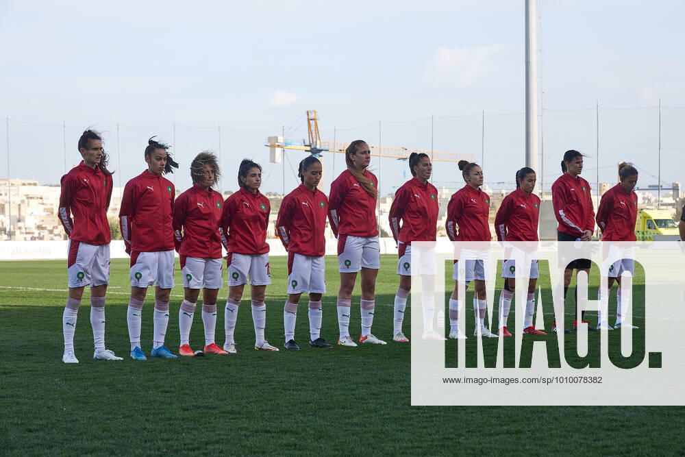 Morocco womens national soccer team players stand up to their national anthem ahead of the VisitMalta Women s International Trophy 2022 tournament soccer match between Morocco and Moldova at the Tony Bezzina Stadium, Paola, Malta on 22 February 2022. Morocco beat Moldova 4-0 to win the tournament held in Malta. Morocco v Moldova Womens VMW_22