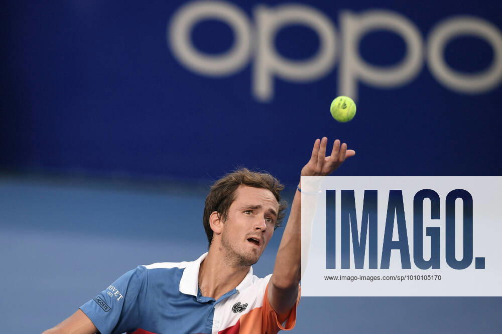 KW08 (220224) -- ACAPULCO, Feb. 24, 2022 -- Daniil Medvedev of Russia serves during the men s singles round of 16 match between Daniil Medvedev of Russia and Pablo Andujar of Spain at the 2022 ATP, Tennis Herren Mexican Open tennis tournament in Acapulco, Mexico, Feb. 23, 2022. ) (SP)MEXICO-ACAPULCO-TENNIS-ATP-MEXICAN OPEN-ROUND OF 16 XinxYuewei