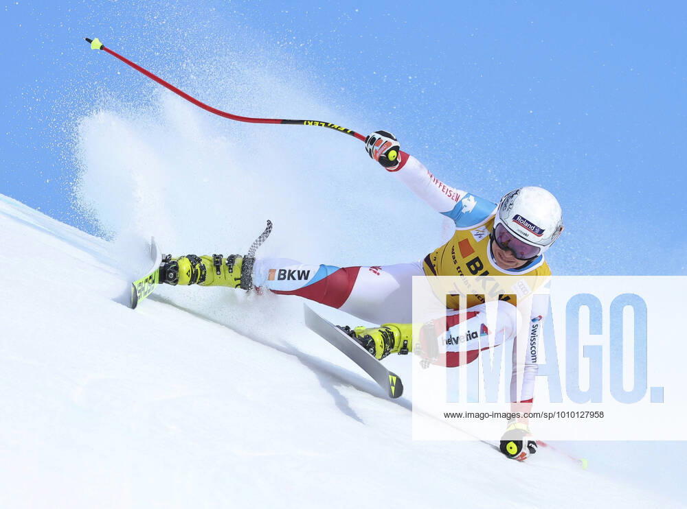 KW08 ALPINE SKIING - FIS WC Crans Montana CRANS MONTANA,SWITZERLAND,25.FEB.22 - ALPINE SKIING - FIS World Cup, downhill, training, ladies. Image shows Jasmine Flury (SUI). GEPAxpictures xWolfgangxGrebien