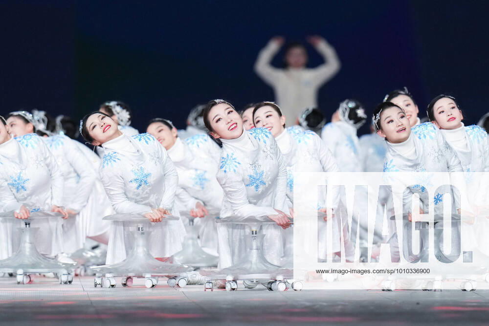 KW09 (220304) -- BEIJING, March 4, 2022 -- Photo taken on March 4, 2022 shows a scene of the performance during the opening ceremony of the Beijing 2022 Paralympic Winter games, Winterspiele,Spiele, Summer games at the National Stadium in Beijing, capital of China. ) (SP)CHINA-BEIJING-WINTER PARALYMPICS-OPENING CEREMONY(CN) WuxZhuang