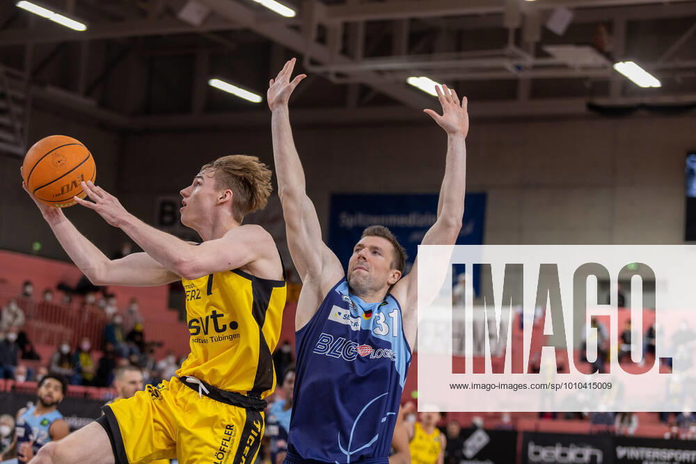 Timo Lanmüller Tigers Tuebingen, 07 Robert Oehle Eisbaeren Bremerhaven, 31 Tigers Tuebingen vs Eisbaeren Bremerhaven, 2 Basketball Bundesliga, Pro A, Barmer 2 Basketball, 28 Spieltag , Spielzeit 2021 2022, 06 03 2022 Tigers Tuebingen vs Eisbaeren Bremerhaven, 2 Basketball Bundesliga, Pro A, Barmer 2 Basketball, 28 Spieltag , Spielzeit 2021 2022, 06 03 2022 Tuebingen
