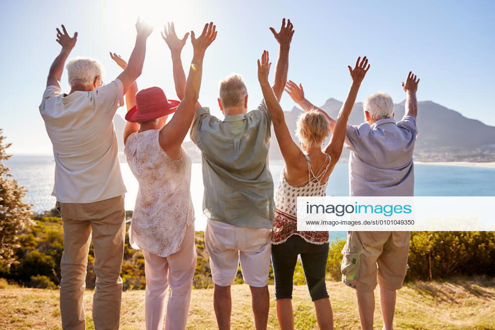 Vacation,friends,cheering mmq-xej,model released, Symbolfoto