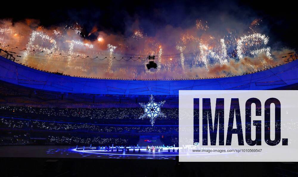 KW10 Closing ceremony of Beijing Paralympics Fireworks light up the sky over the National Stadium during the closing ceremony of the Beijing Winter Paralympics on March 13, 2022. A14AA0001268034P