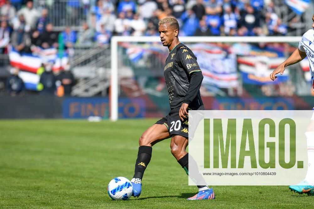 Venezia FC v UC Sampdoria - Serie A Venezia s Luis Nani portrait in action during the italian soccer Serie A match Venezia FC vs UC Sampdoria on March 20, 2022 at the Pier Luigi Penzo stadium in Venice, Italy Venice Italy