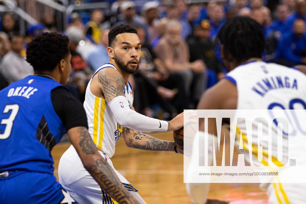 Orlando, Florida, March 22nd 2022: Chris Chiozza (2 Golden State Warriors) makes a pass during the National Basketball Association game between Orlando Magic and Golden State Warriors at Amway Center in Orlando, Florida. Andrea Vilchez SPP Orlando Magic v Golden State Warriors - National Basketball Association - Amway Center