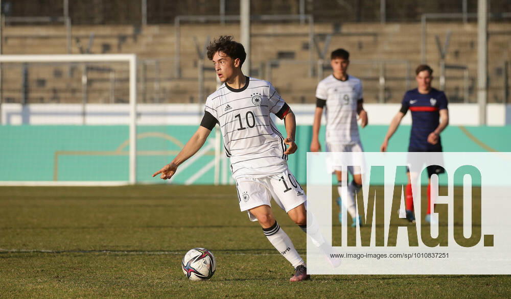 Stuttgart , Soccer U18 international Germany vs France Mika Baur GER