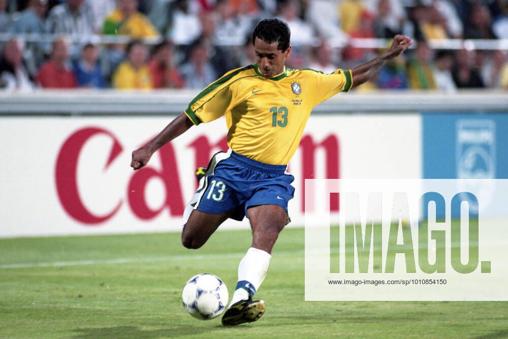 ZE CARLOS JOSE DE ALMEIDA, Brasile, FIFA World Cup, WM, Weltmeisterschaft, Fussball France 1998, Semi Final, Brazil vs Holland 1-1 (5-3 apk), Marseille CAMPIONATI MONDIALI FRANCIA 1998 - SEMI FINALE BRASILE-OLANDA 5-