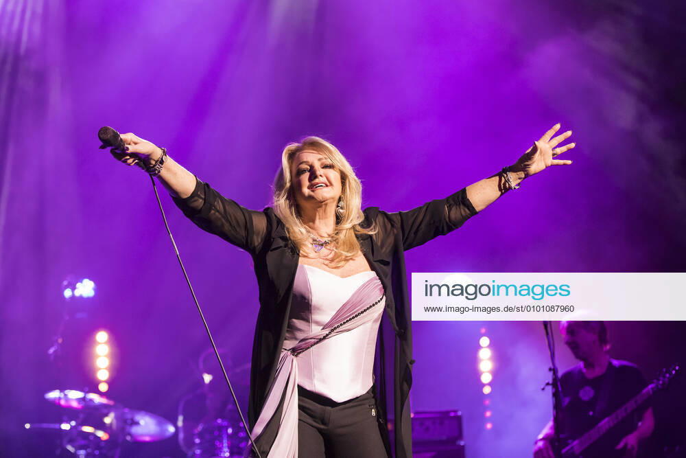 19 Bonnie Tyler, singer Bonnie Tyler on 40 Years It s A Heartache Tour live at Berlin Friedrichstadtpalast on 21 03 2018 Pop, Rock, Country, Pop Music, Rock Music Berlin Germany, Germany