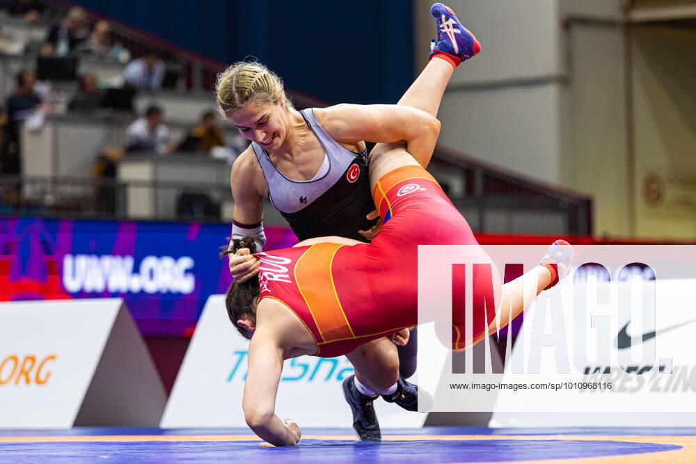 Wrestling European Championships 2022 72kg WW Buse CAVUSOGLU TOSUN TUR df Alexandra Nicoleta ANGHEL ROU Budapest BOK Sportcsarnok Hungary