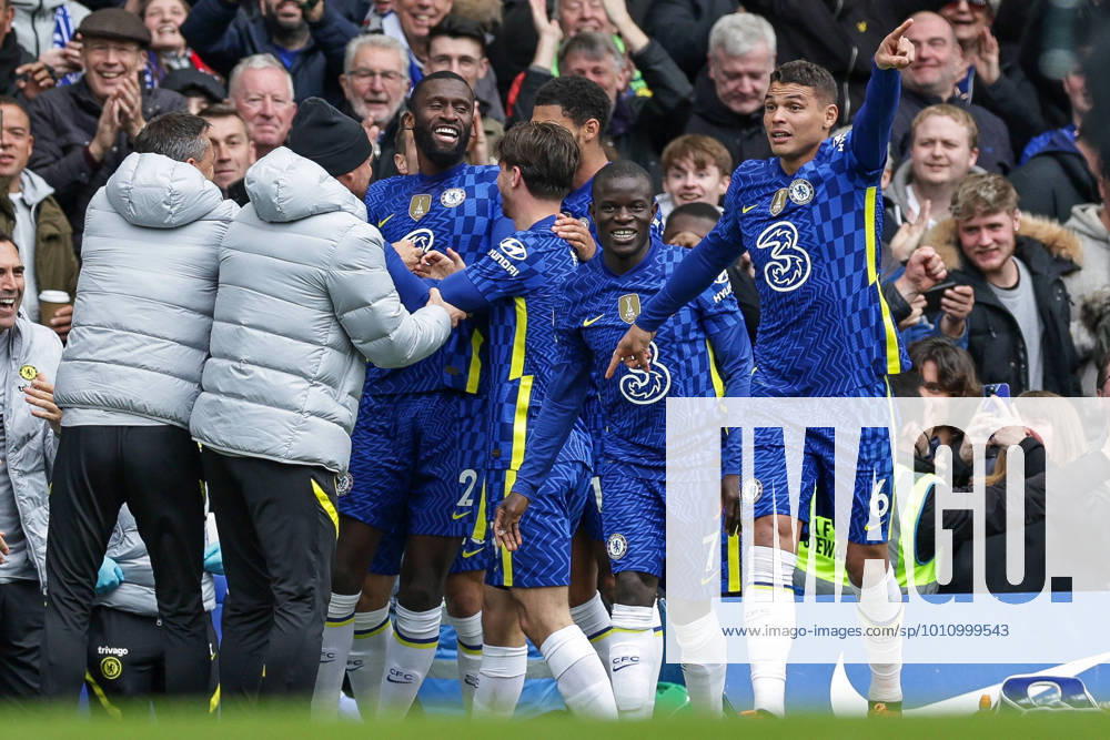 Chelsea v Brentford Premier League 02 04 2022. Goal 1-0 Antonio Rudiger (2) of Chelsea scores a goal and celebrates during the Premier League match between Chelsea and Brentford at Stamford Bridge, London, England on 2 April 2022. Editorial use only DataCo restrictions apply See www.football-dataco.com ,
