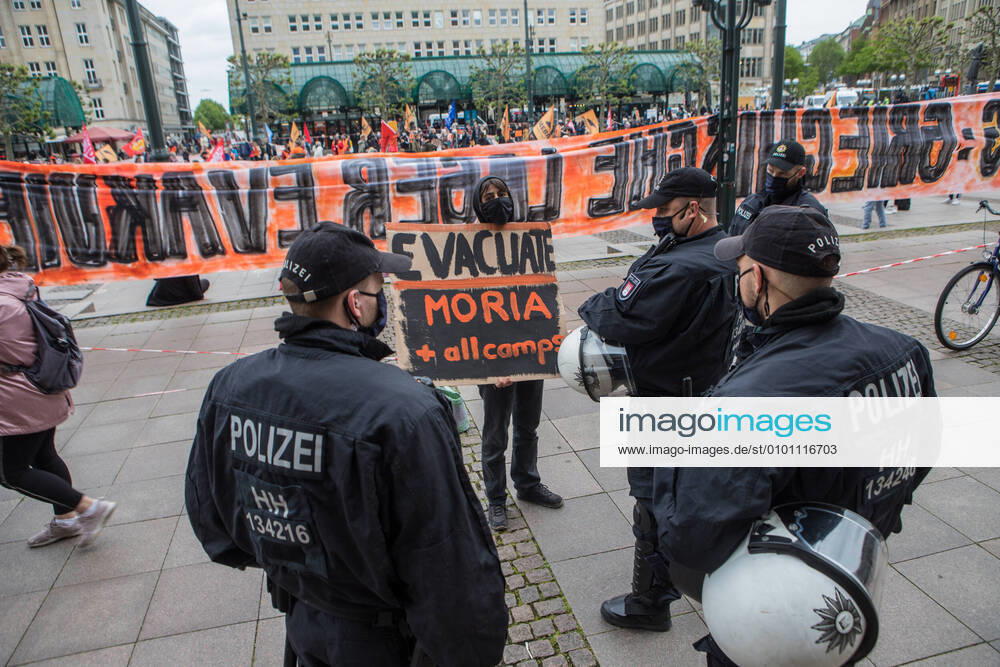 Demo LeaveNoOneBehind Evacuate now starts on the Hamburg Rathausplatz Several demos make for major police action 23 05 20 Hamburg Several events took place on Saturday 23 05 2020 At around 11
