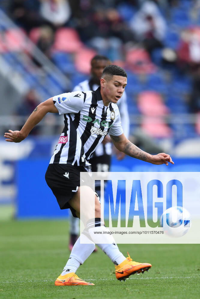 Nehuen Perez (Udinese) during the Italian Serie A match between Bologna 2-2 Udinese at Renato Dall Ara Stadium on April 24, 2022 in Bologna, Italy. Noxthirdxpartyxsales (186671077)