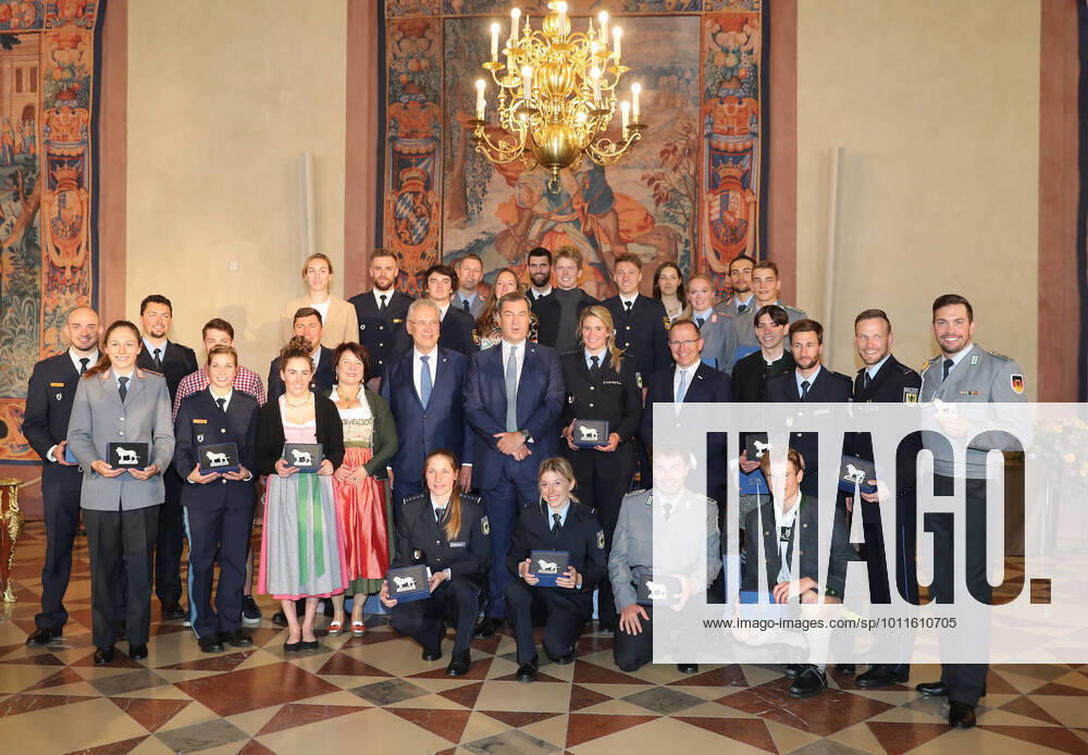 All Bavarian Olympic participants in Beijing 2022 together with the Bavarian Minister of the Interior Joachim Herrmann and the Prime Minister Dr Markus Söder Prime Minister Dr Markus Söder gives a reception in honor of the Bavarian participants in the Winter Olympics and Paralympics in Beijing in the Kaisersaal of the Munich Residenz Munich Bavaria Germany Kaiser Saal of the Munich Residenz