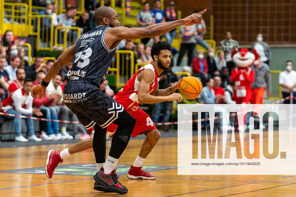 Jordan Livingston Barnes Uni Baskets Paderborn, 4 Uni Baskets Paderborn vs Medipolis SC Jena, basketball, 2 Bundesliga ProA, season 2021 2022, playoffs game 4, 29 04 2022 Uni Baskets Paderborn vs Medipolis SC Jena, basketball, 2 Bundesliga ProA, season 2021 2022, playoffs game 4, 29 04 2022 Paderborn