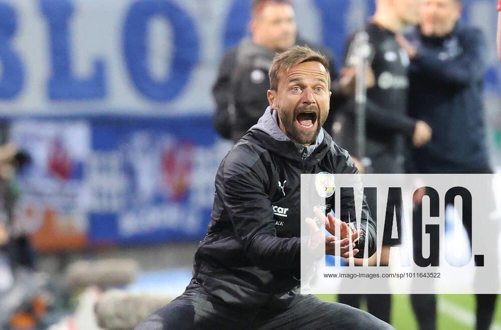Head Coach Michael Schiele Eintracht Braunschweig DFL REGULATES PROHIBIT ANY USE OF PHOTOGRAPHS AS IMAGE SEQUENCES AND OR QUASI VIDEO