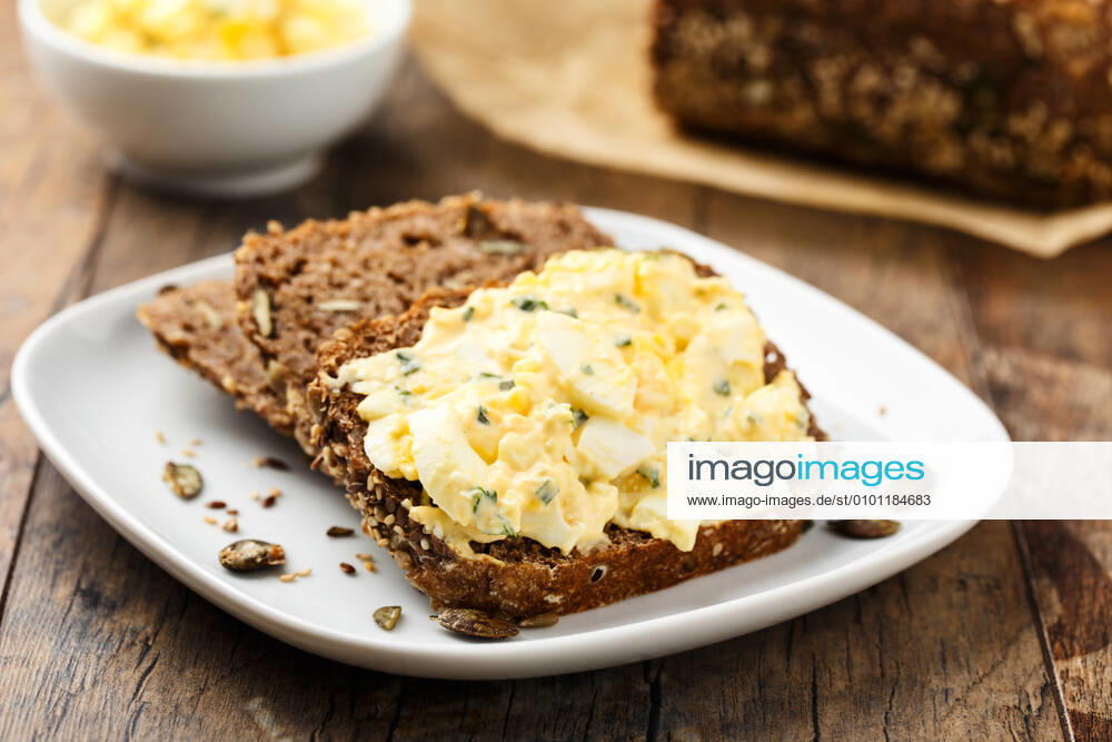 Snack,egg salad vvy-fgh