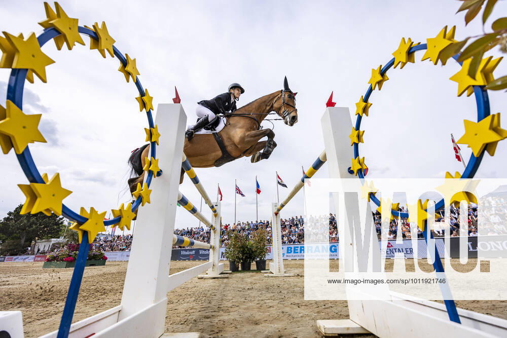 MANNHEIM Maimarkt Tournament with LONGINES EEF Nations Cup 2022, MANNHEIM Maimarkt Tournament with LONGINES EEF Nations Cup 2022 MEYER ZIMMERMANN Janne Friederike GER , Messi van t Ruytershof The Badenia Grand Prix of MVV CSIO3 Int jumping competition with jump off 1,60 m Mannheim, Maimarkt 10 May 2022