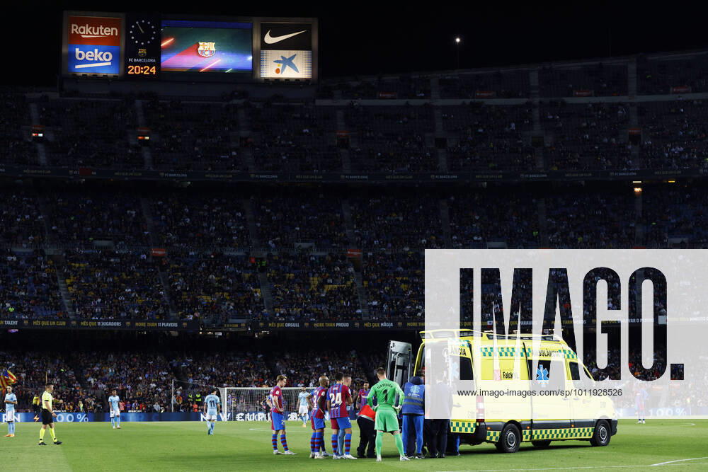 An ambulance, Ronald Araujo (Barcelona), MAY 10, 2022 - Football Soccer : Spanish La Liga Santander match between FC Barcelona, Barca 3-1 RC Celta de Vigo at the Camp Nou stadium in Barcelona, Spain. Noxthirdxpartyxsales (187915112)