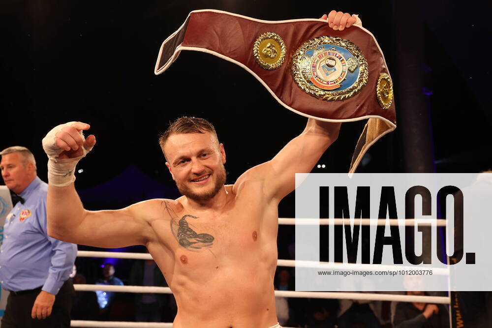 Boxing SES Boxgala, Magdeburg, 14 05 2022 WBO European Championship Adam Deines GER Norbert Dabrowski POL