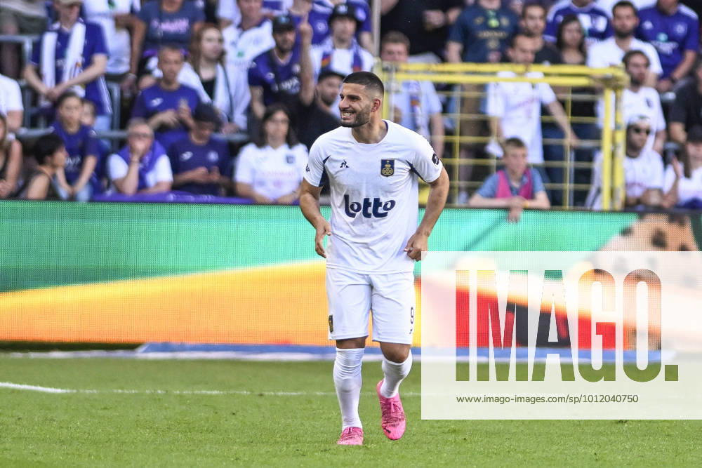 Union s Deniz Undav celebrates after scoring during a soccer match between RSC Anderlecht and Royale Union Saint-Gilloise, Sunday 15 May 2022 in Brussels, on day 5 of the Champions play-offs of the 2021-2022 Jupiler Pro League first division of the Belgian championship. LAURIExDIEFFEMBACQ x35169372x