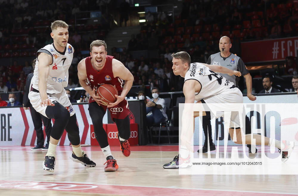 Play Off 2 FC Bayern Basketball vs Chemnitz, Audi Dome Munich, Basketball, Sports, in picture Jonas Richter Chemnitz , Ognjen Jaramaz FCB Basketball and Mindaugas Susinskas Chemnitz