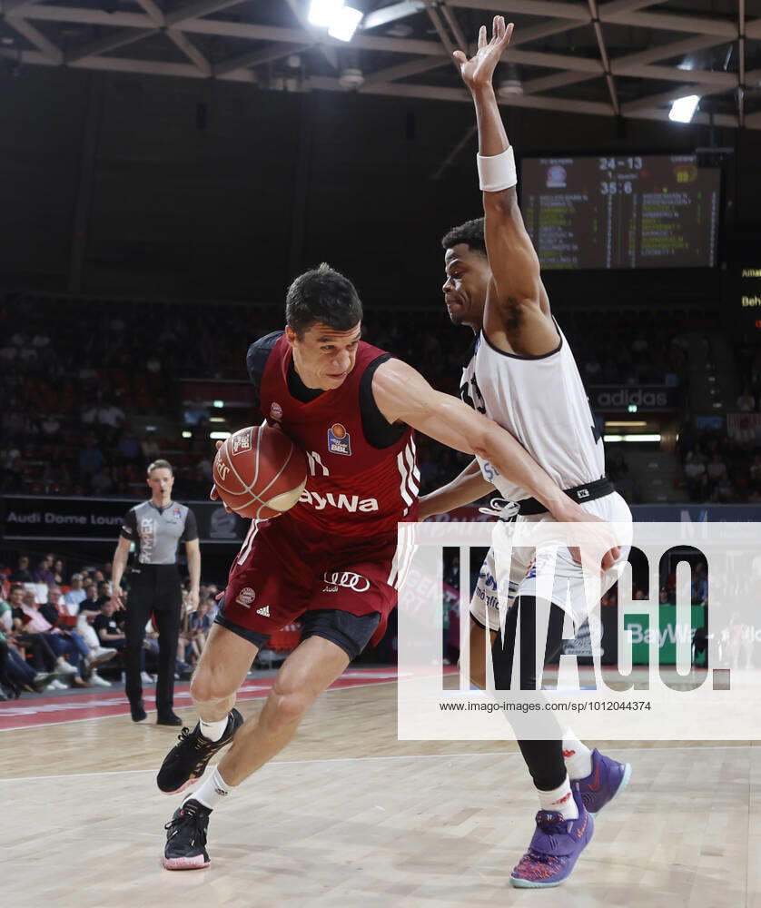 Play Off 2 FC Bayern Basketball vs Chemnitz, Audi Dome Munich, basketball, sports, in picture Vladimir Lucic FCB Basketball vs Eric Washington Chemnitz