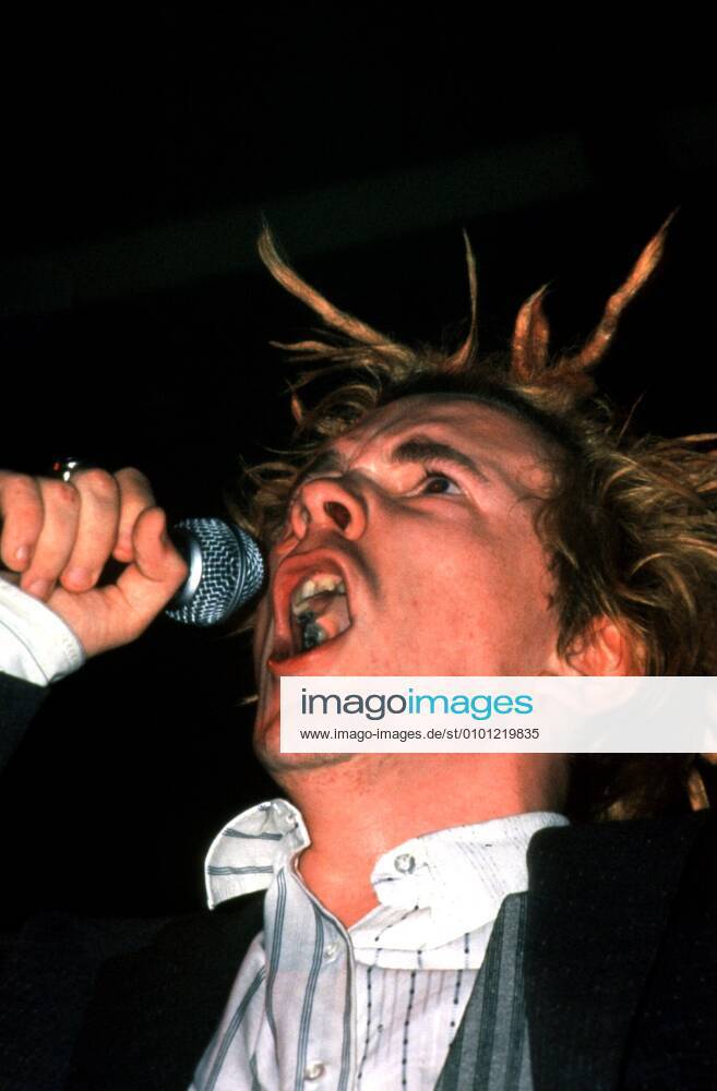 1 concert 86 Johnny Lydon Rotten of the Sex Pistols, then PIL, vocalist, punk, punk avant-garde, punk veteran, music, Pil, Public Image Limited, Ltd , Pil, Public Image Limited, Ltd ,