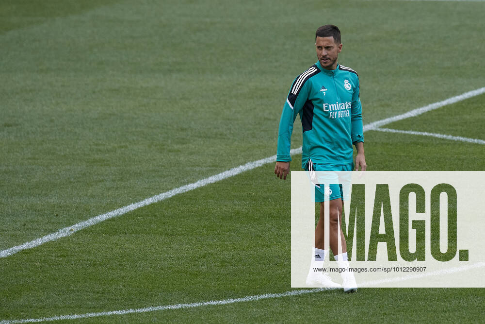 Liverpool FC Training Session And press conference, PK, Pressekonferenz - UEFA Champions League Final 2021 22 Eden Hazard of Real Madrid during the warm-up before at Stade de France on May 27, 2022 in Paris, France. Liverpool will face Real Madrid in the UEFA Champions League final on May 28, 2022. Paris France