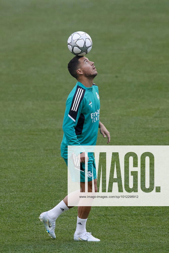 Liverpool FC Training Session And press conference, PK, Pressekonferenz - UEFA Champions League Final 2021 22 Eden Hazard of Real Madrid during the warm-up before at Stade de France on May 27, 2022 in Paris, France. Liverpool will face Real Madrid in the UEFA Champions League final on May 28, 2022. Paris France