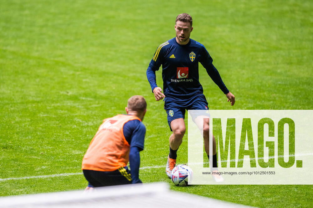 Gabriel Gudmundsson of the Swedish national football team during a training session on June 7, 2022 in Stockholm Photo Joel Marklund BILDBYRAN kod JM JM0315 bbeng fotboll football soccer fotball nations league träning practice training sverige sweden sverige a,