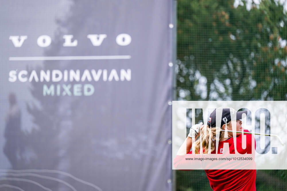 Caroline Hedwall of Sweden during the first round of the Scandinavian Mixed golf tournament on June 9, 2022 in Halmstad Photo Mathias Bergeld BILDBYRAN kod MB MB0395 golf scandinavian mixed day 1 bbeng sweden sverige,