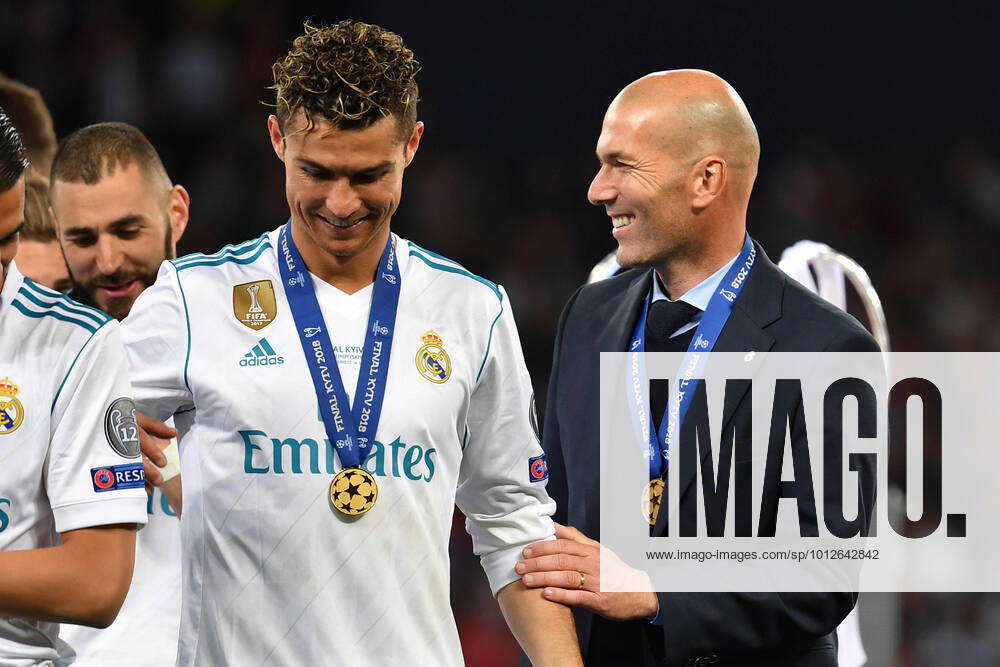 Zinedine ZIDANE will be 50 years old on 23 June 2022, Zinedine ZIDANE ,Coach Real Madrid with Cristiano Ronaldo Real Madrid , Award ceremony Football Champions League Final 2018 Real Madrid FC Liverpool 3 1, season2017 18, on 26 05 2018, Stadium NSK Olimpiyskyi a